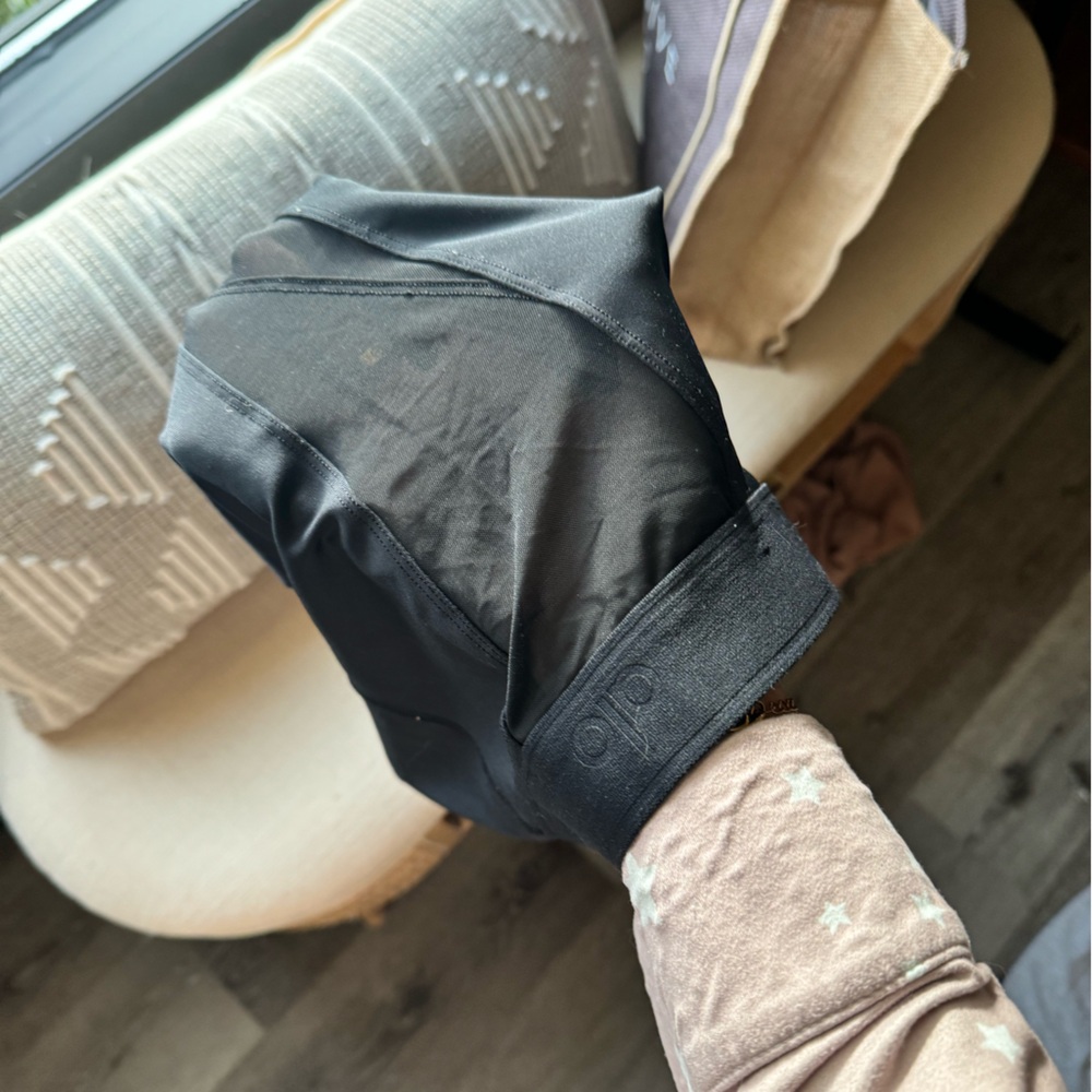 Alo Yoga Sheet Side Panel Leggings - Picture 4 of 5